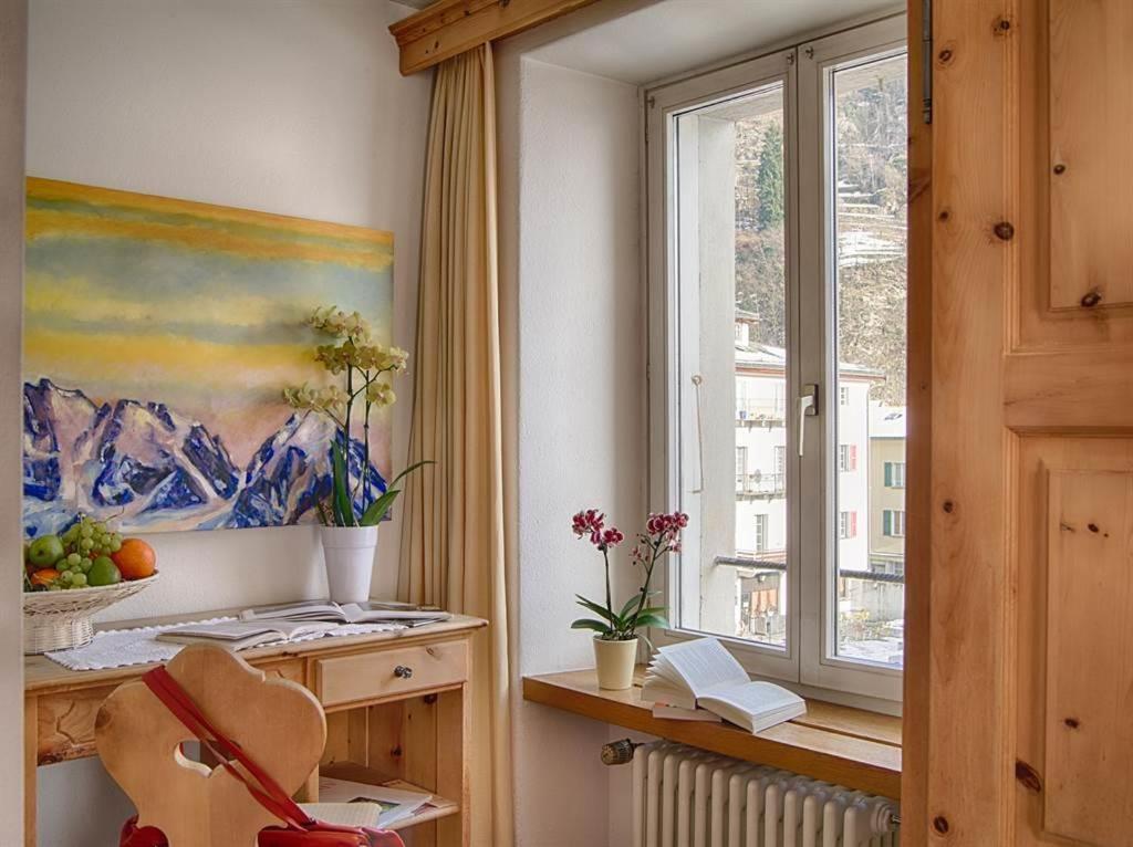 Poschiavo Suisse Hotel & Traditional Fondue Stube מראה חיצוני תמונה