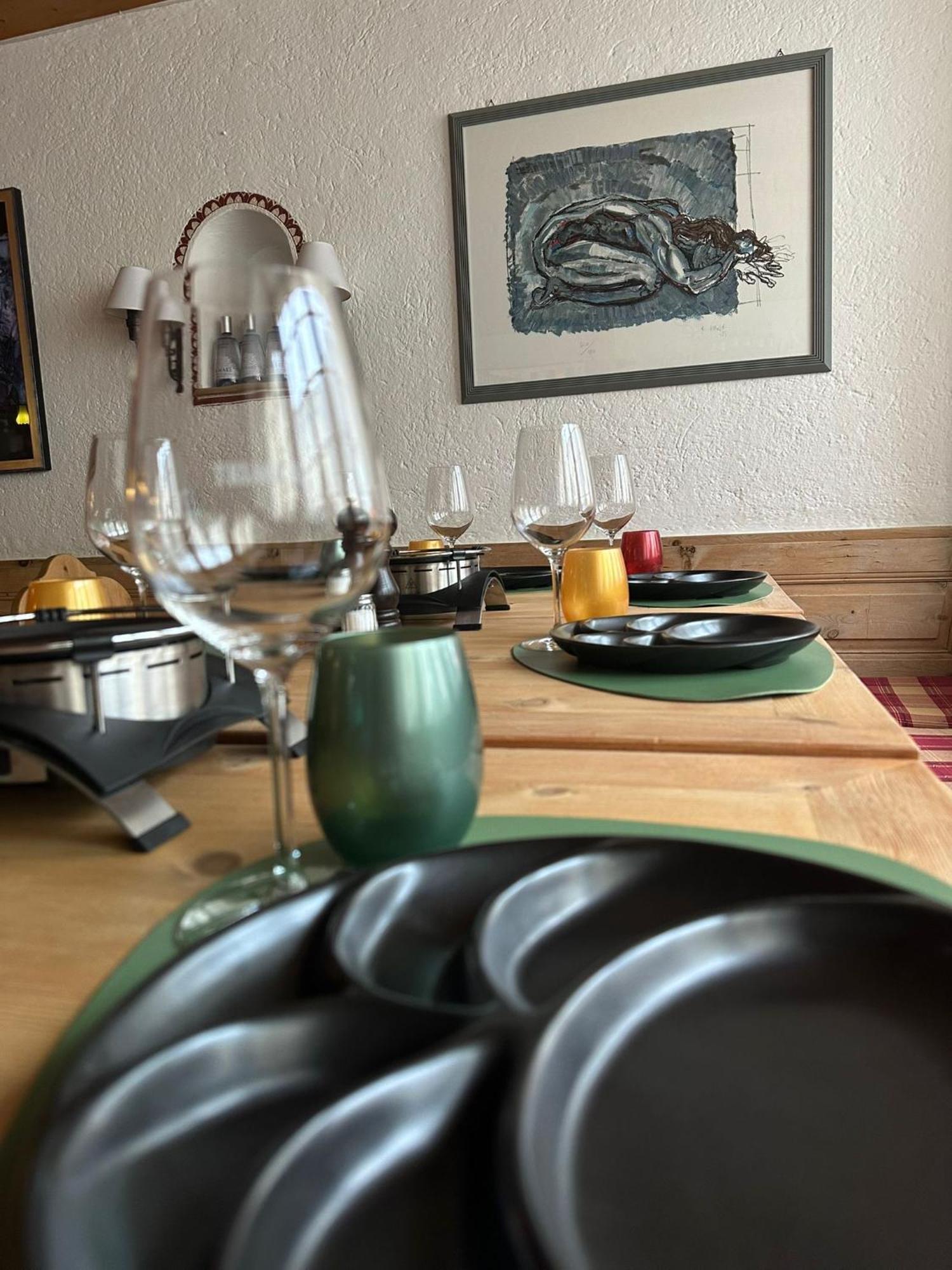 Poschiavo Suisse Hotel & Traditional Fondue Stube מראה חיצוני תמונה