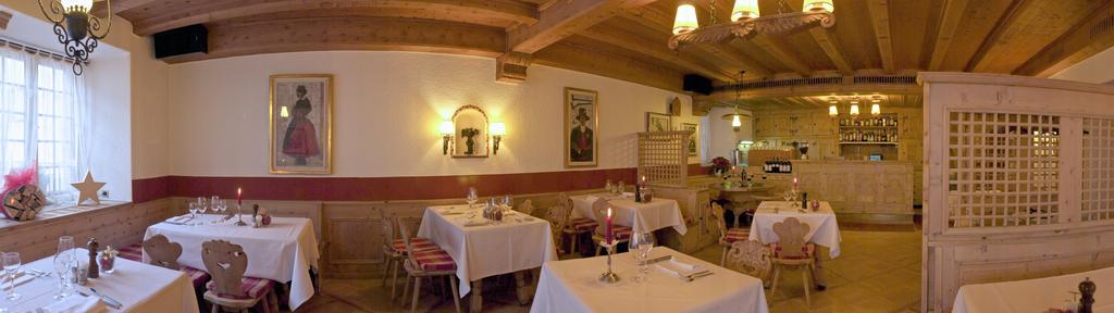 Poschiavo Suisse Hotel & Traditional Fondue Stube מראה חיצוני תמונה