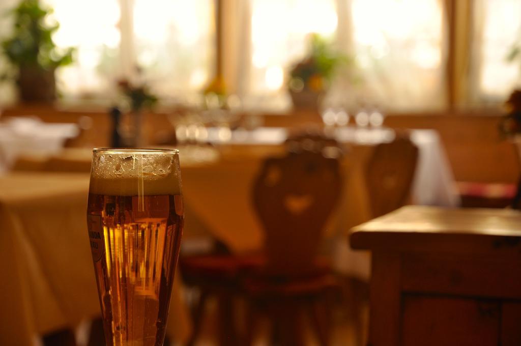 Poschiavo Suisse Hotel & Traditional Fondue Stube מראה חיצוני תמונה