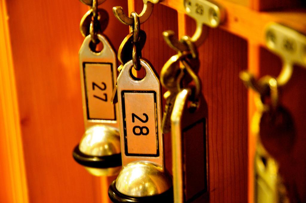Poschiavo Suisse Hotel & Traditional Fondue Stube מראה חיצוני תמונה